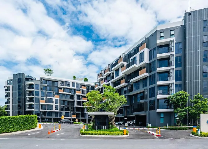 Skypark Aurora By Banyan Living