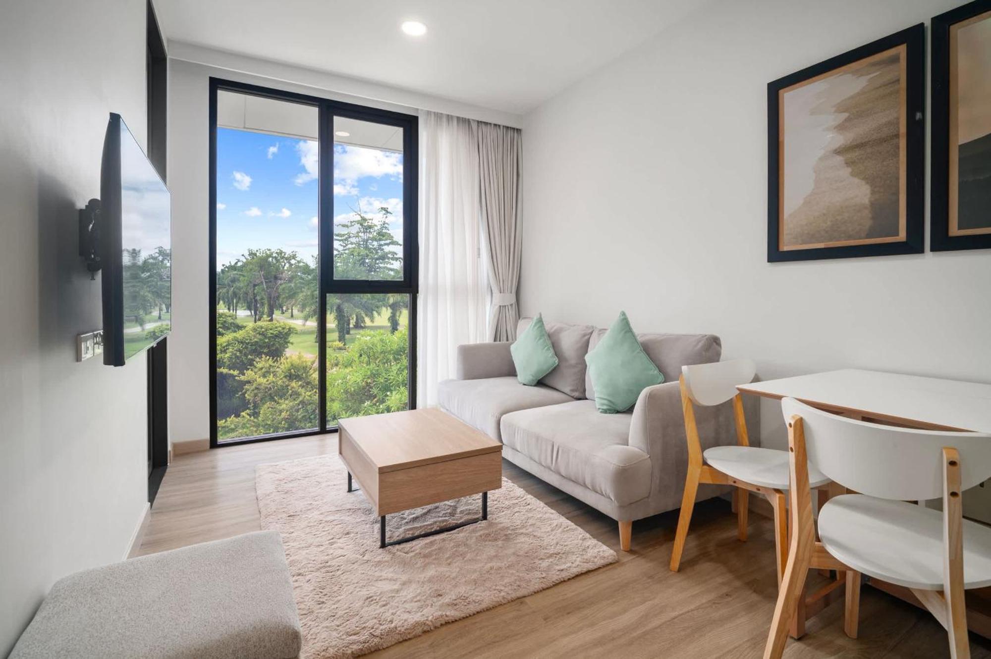 Apartment Skypark Aurora By Banyan Living