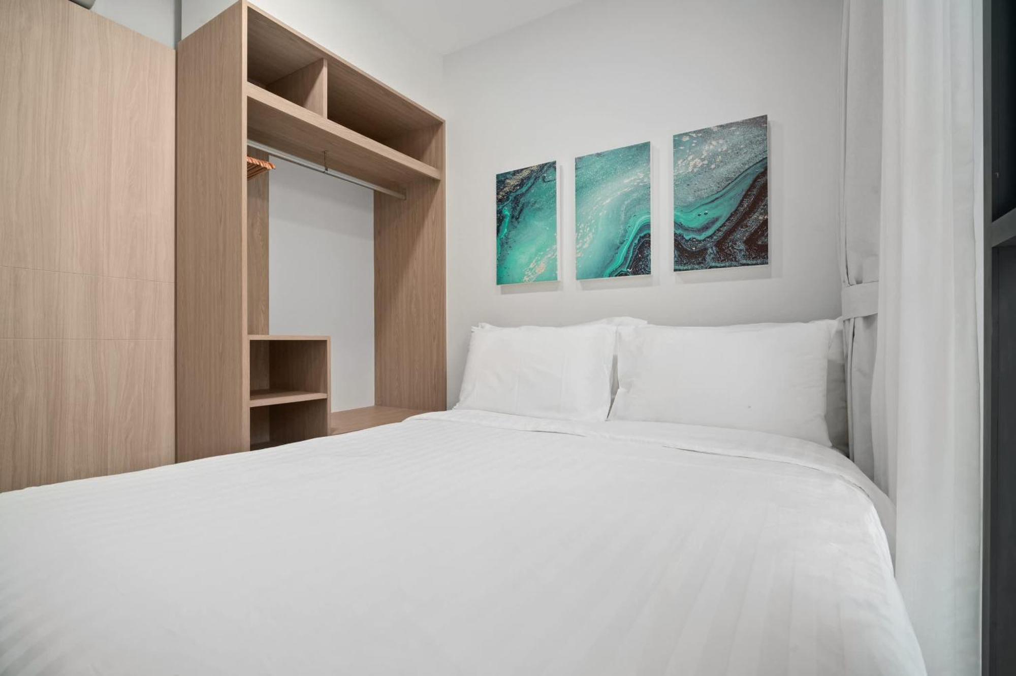 Skypark Aurora By Banyan Living Apartment *